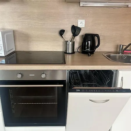 Airport Apartman Visek Chyne
