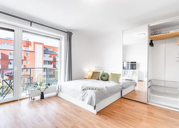 Airport Víšek Apartamento *